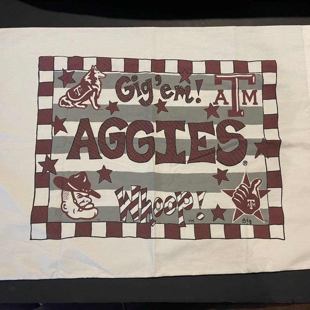 Vintage TEXAS A&M Aggies Cotton Pillowcase Sarge Reveille Gig’em 28”x20”